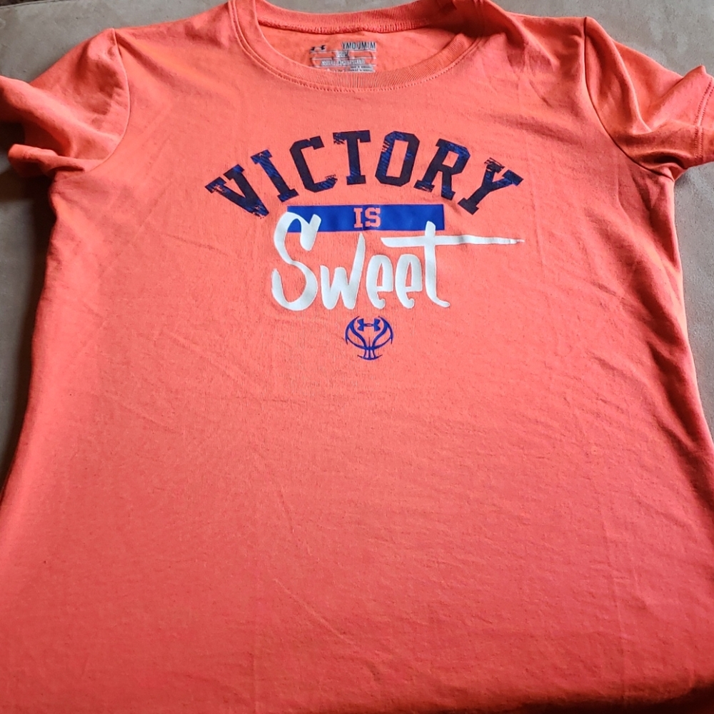 Sports shirt